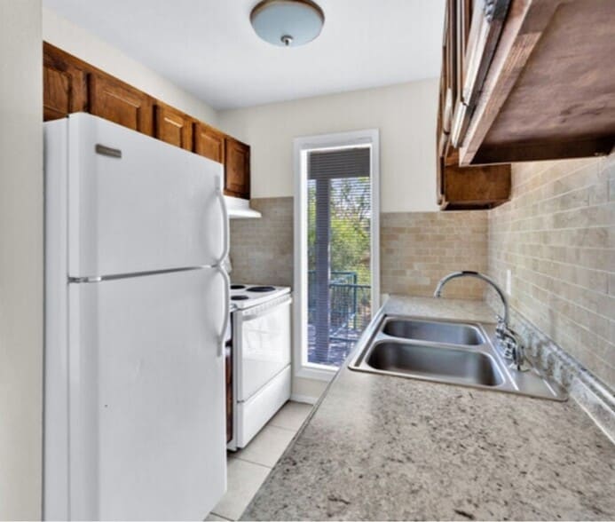 Interior Photo - Sterling Oak Apartments