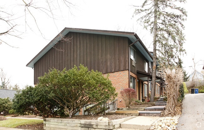Building Photo - 520 N Ashley St
