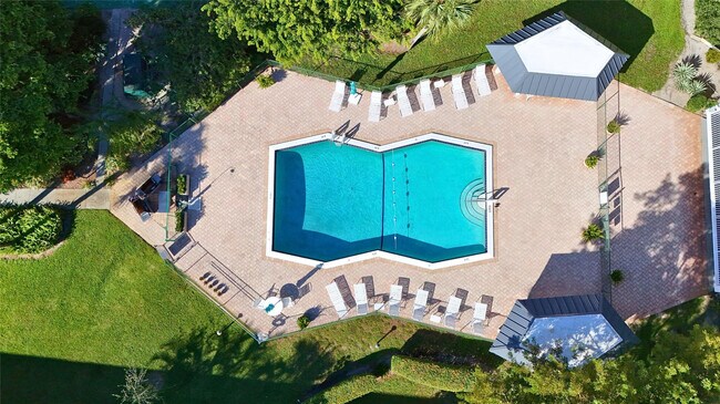 Building Photo - 4025 N Federal Hwy