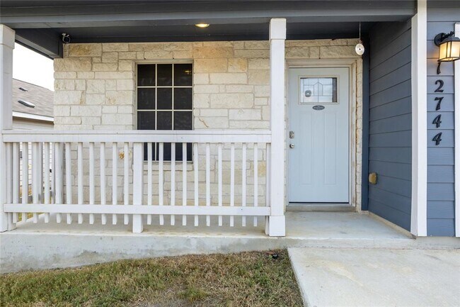 Building Photo - 12744 Mirecourt Wy