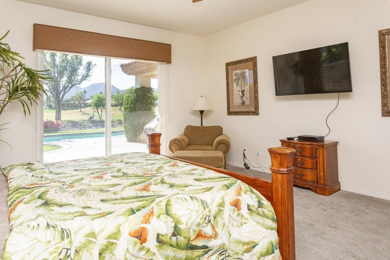 Building Photo - 57575 Seminole Dr