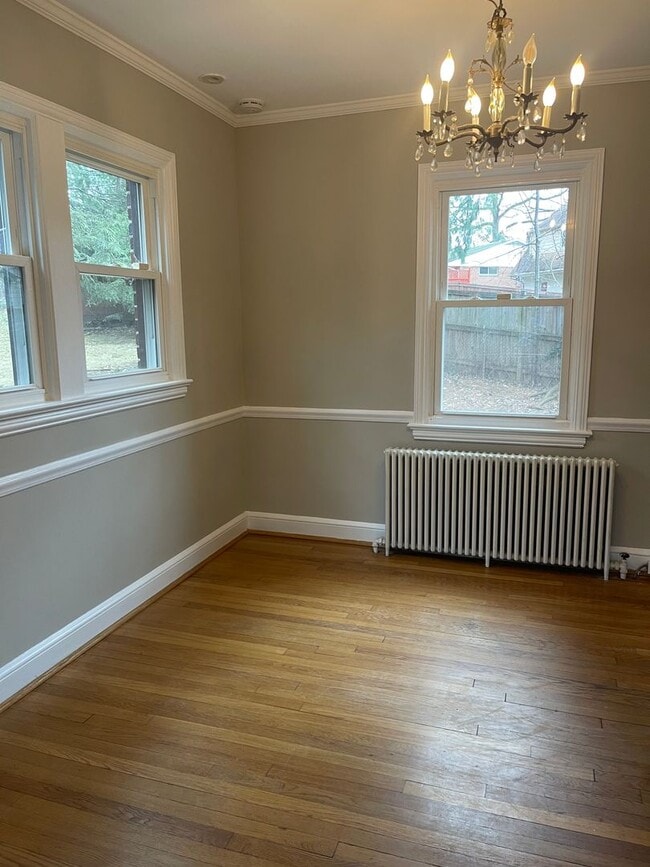 Building Photo - COZY CAPE COD CLOSE TO METRO AND 495