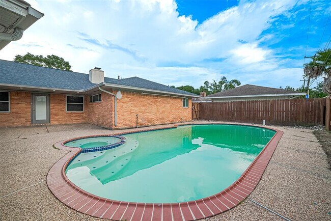 Building Photo - 1708 Ruella Ln