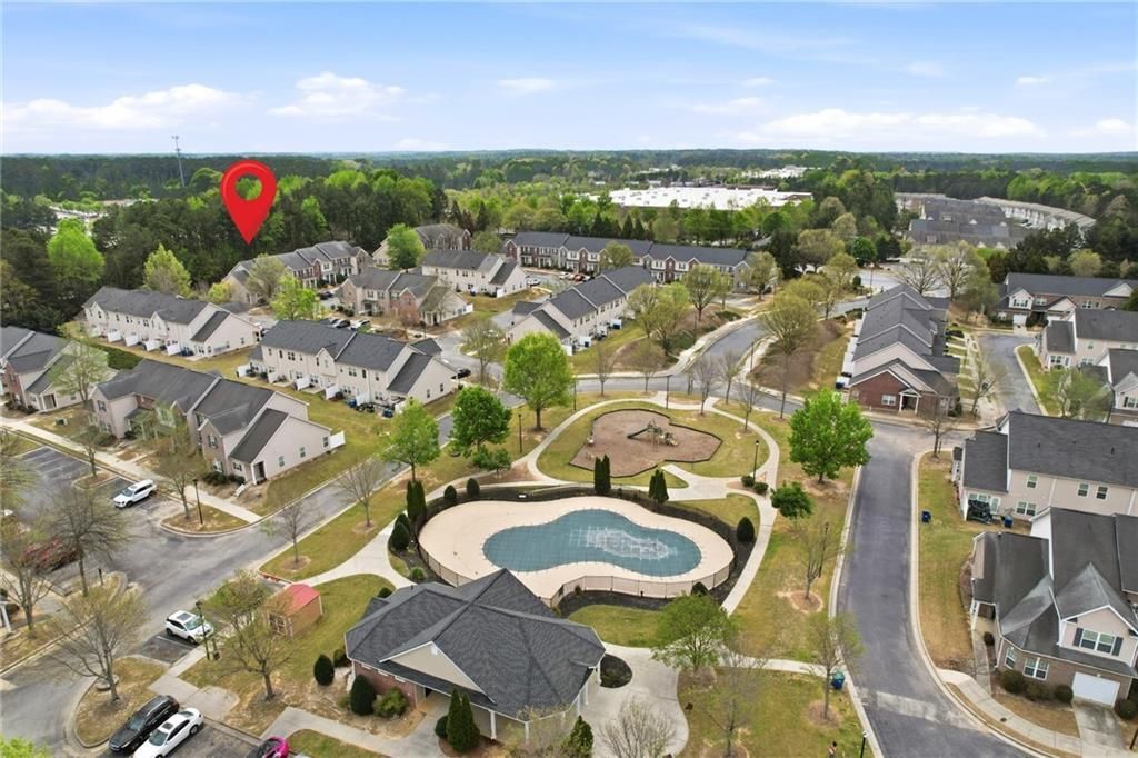 Building Photo - 2555 Flat Shoals Rd