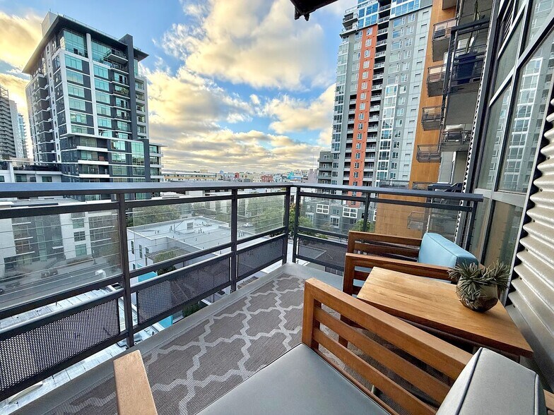 City Views - 1494 Union St
