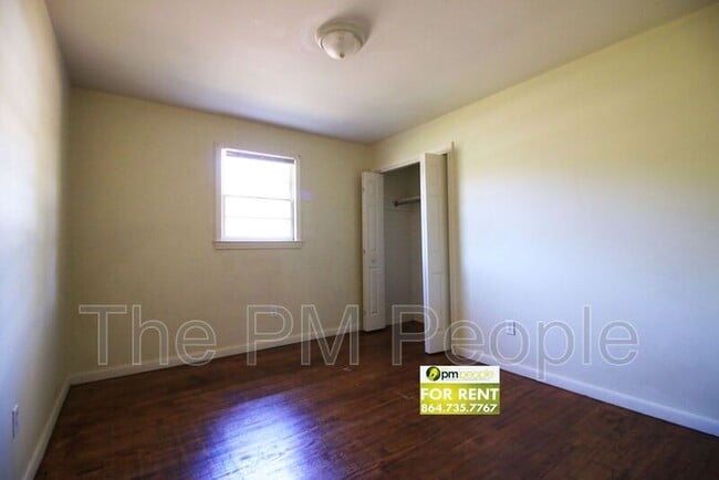 Building Photo - 209 Old Bramlett Rd