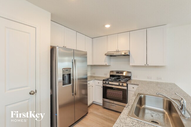 Building Photo - 3374 Carducci Dr