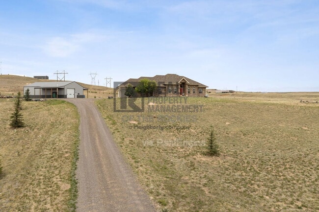 Building Photo - 3348 Hales Ranch Rd