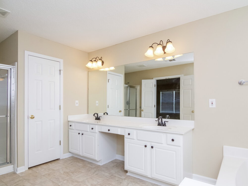 Building Photo - 3515 Ridgefair Dr