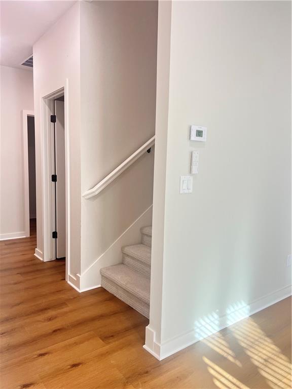 Building Photo - 552 Cosmos St