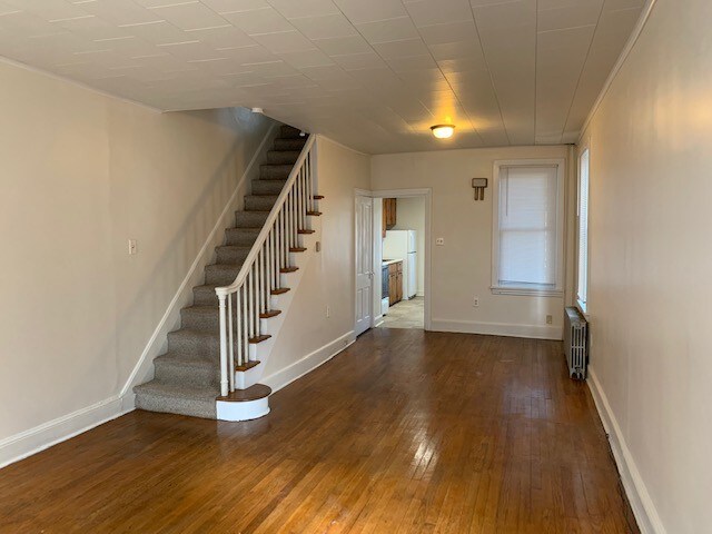 Building Photo - 36 W Simpson St