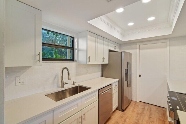 Building Photo - 11863 Wimbledon Cir