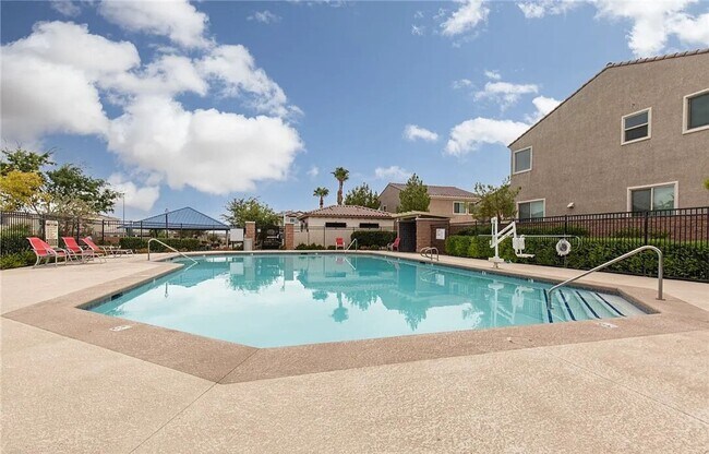 Building Photo - 8974 Don Valley Ave