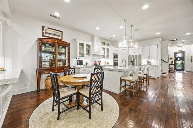 Building Photo - 6432 Del Norte Ln