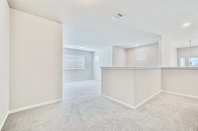 Building Photo - 27231 Blue Pool Dr