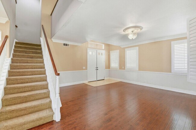 Building Photo - 26536 Brant Way