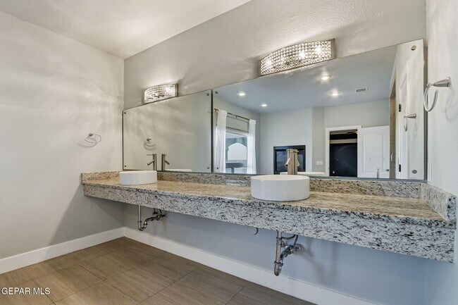 Building Photo - 1297 Cypress Ridge Dr