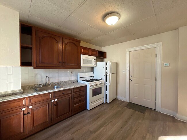 Building Photo - 1225 Lehigh St