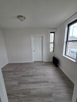 Building Photo - 318 58th St