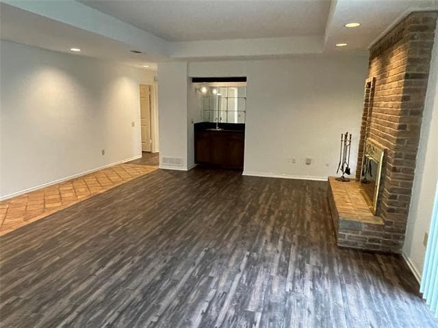 Building Photo - 16411 Lauder Ln