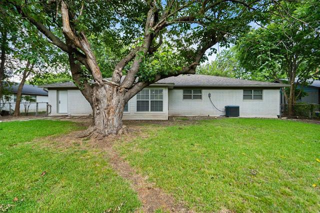 Building Photo - 3114 Burgandy Dr