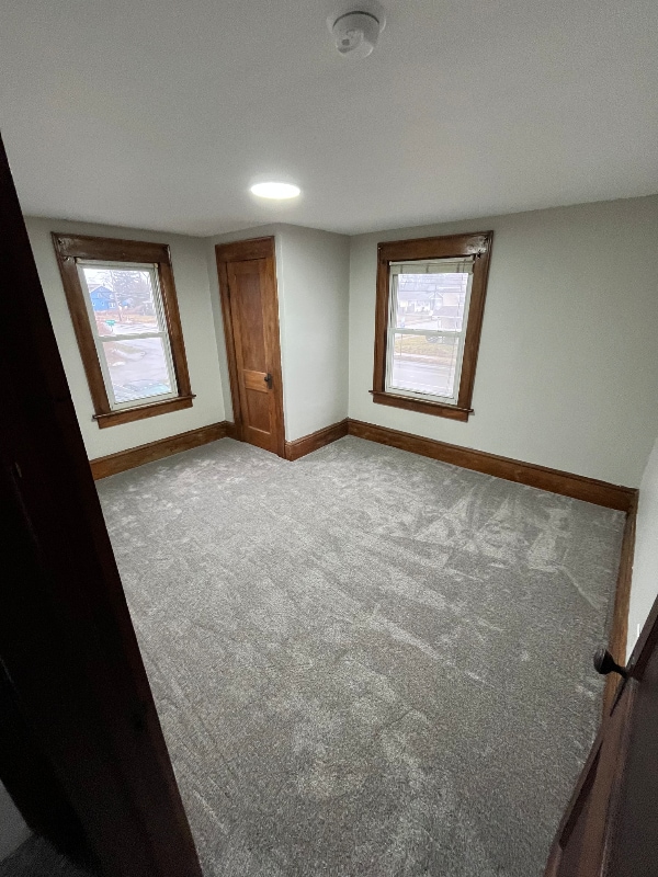 Building Photo - 486 W Waterloo Rd