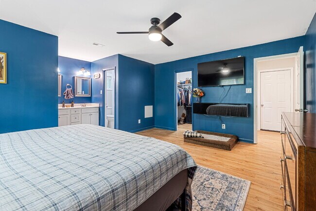 Building Photo - Private 3BR Retreat on 2 Wooded Acres in Clover with no HOA!!