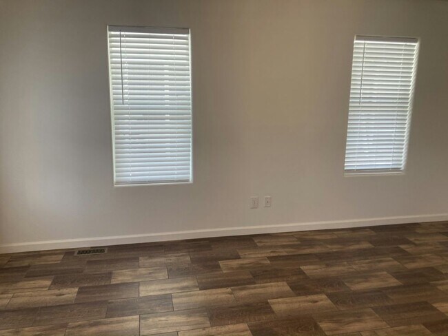 Building Photo - 11411 N 91st Ave