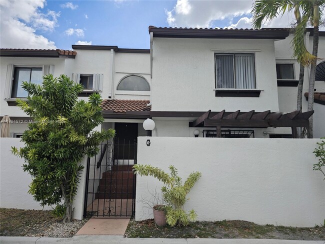 Building Photo - 1341 SW 124th Ct