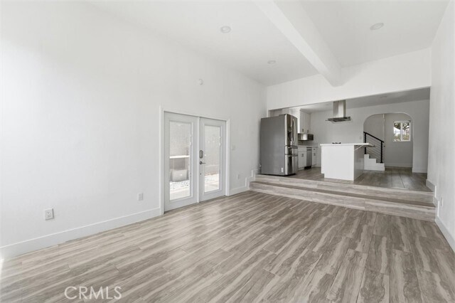 Building Photo - 709 Warren Ln