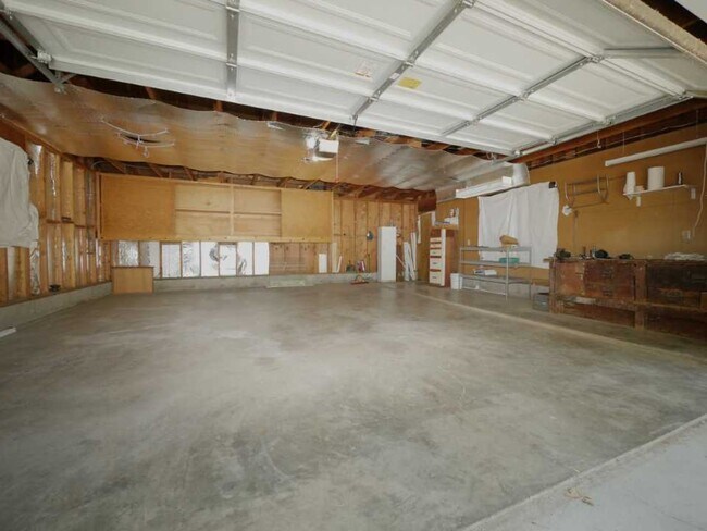 Building Photo - 1760 Winton Rd