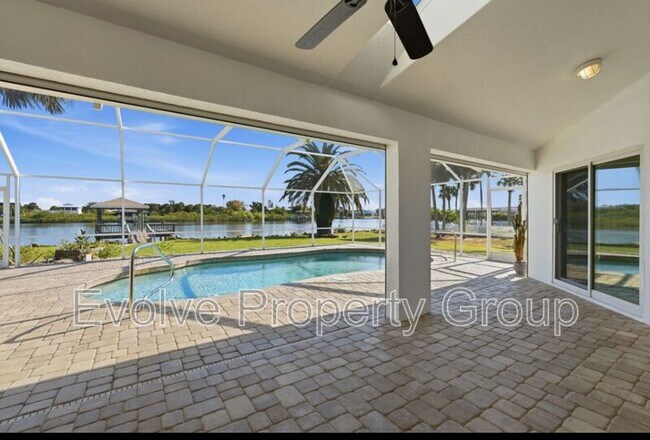 Building Photo - 470 Lambert Ave