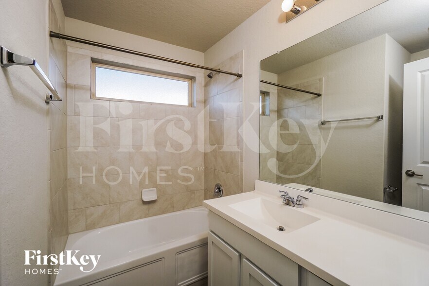 Building Photo - 5232 Honeyflower