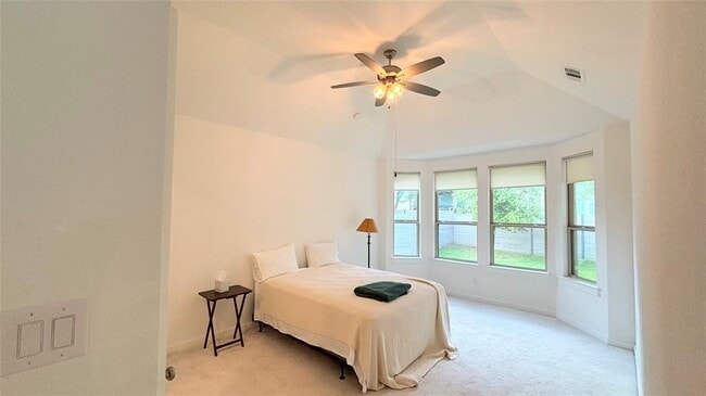 Building Photo - 625 Pecan Bottom Trail