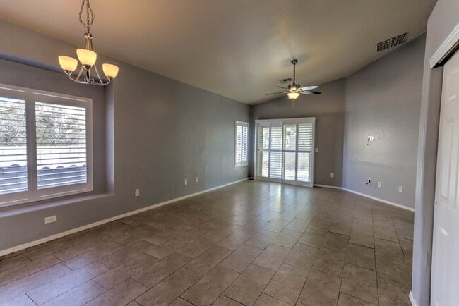 Building Photo - Rancho Sahuarita