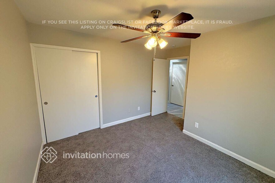 Building Photo - 4057 W Cielo Grande