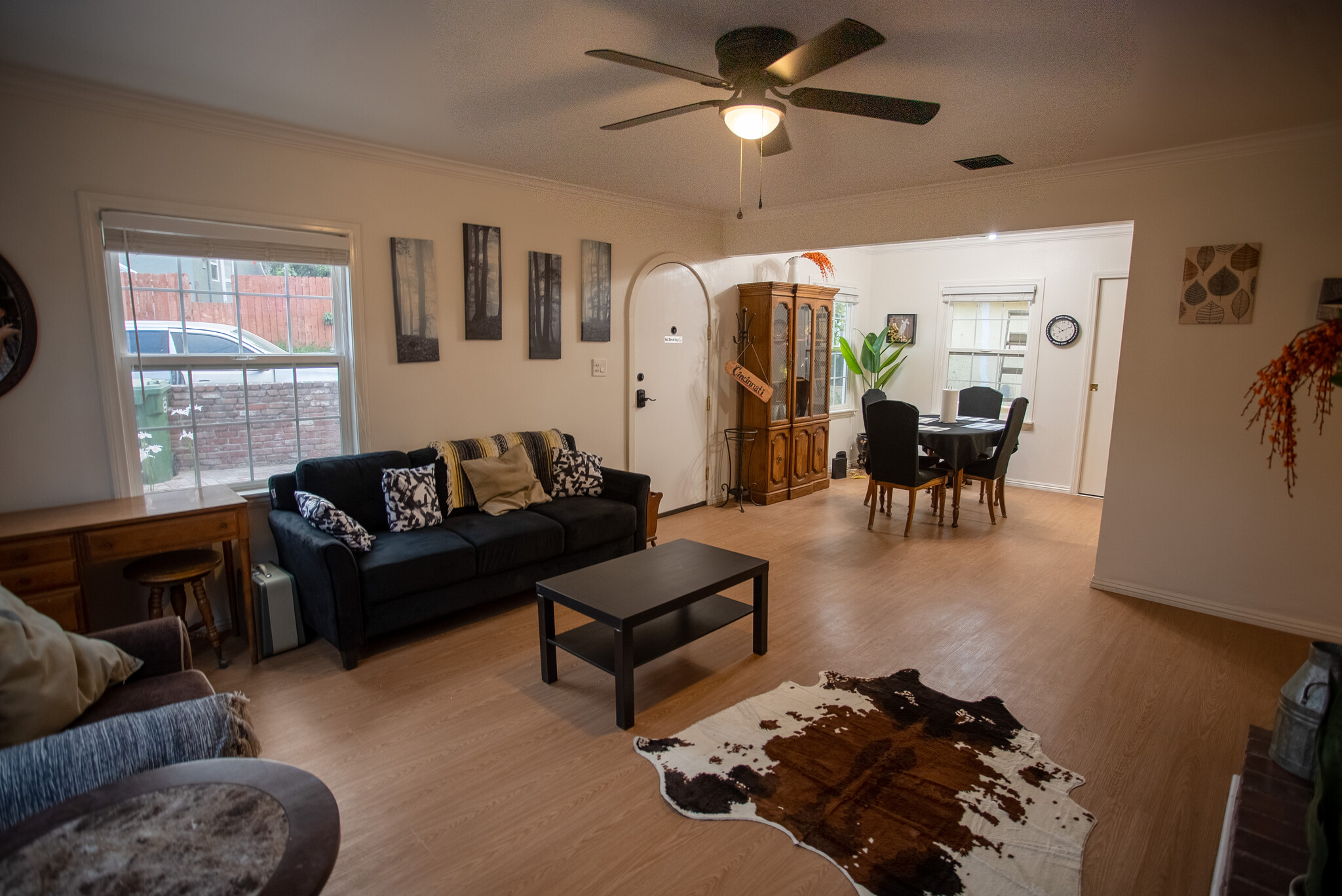 Living Room - 4271 Rosilyn Dr