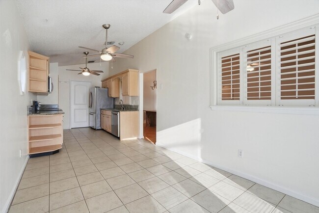 Building Photo - 212 Pheasant Run