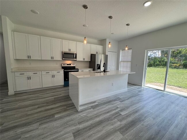 Building Photo - 3039 SW 177th Lane Rd