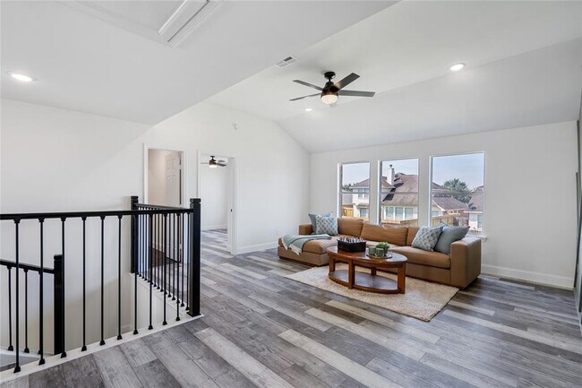Building Photo - 7531 Leecast Ct