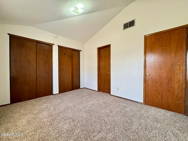 Building Photo - 11357 Lake Erie Dr