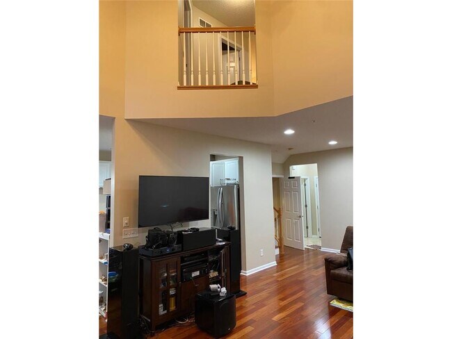 Building Photo - 5030 Archer Ln N