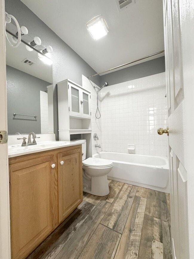 Building Photo - 8209 Dusty Valley Ct