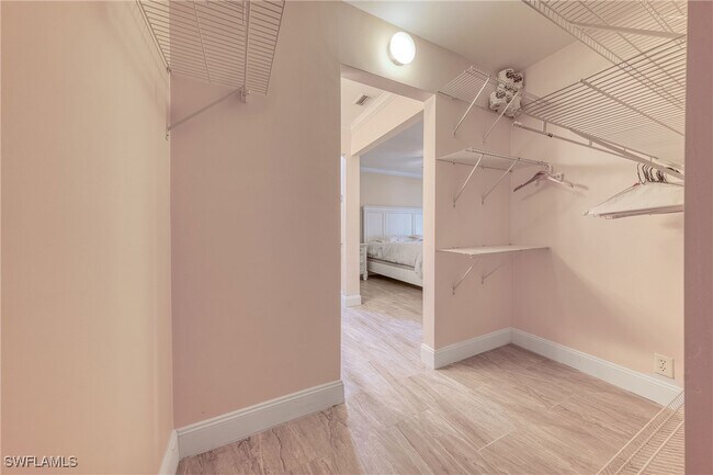 Building Photo - 3353 Timberwood Cir