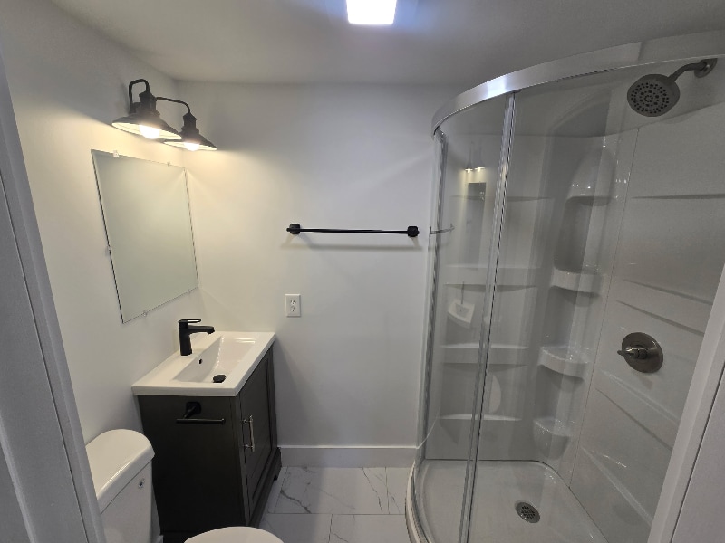 Building Photo - 68 High St