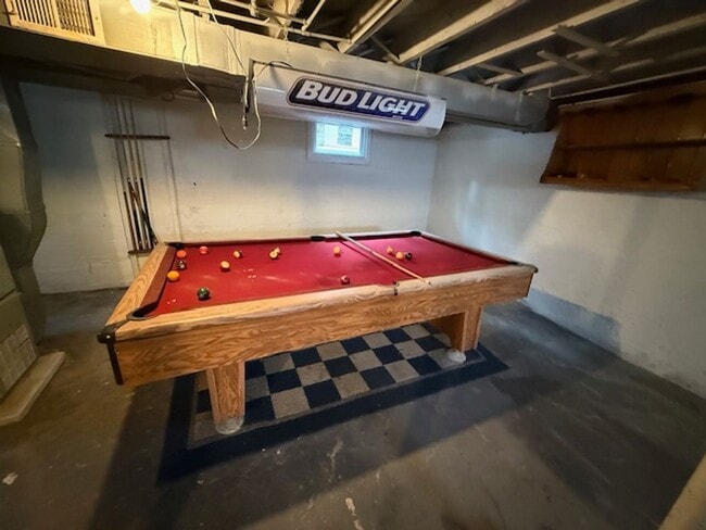 Building Photo - 605 N 6th St