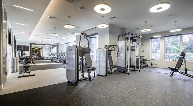 Building Photo - 7370 Montcalm Dr