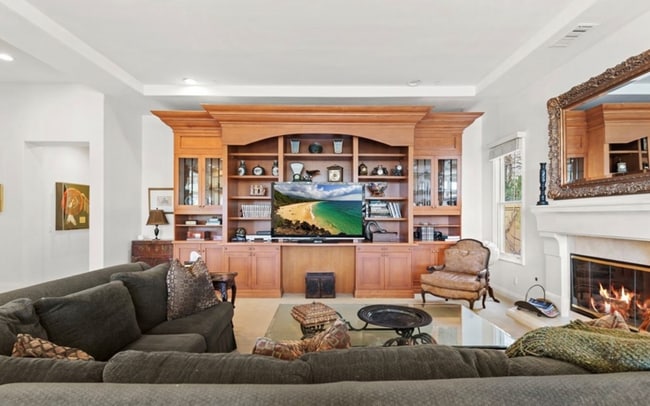 Building Photo - 21 Via Palladio