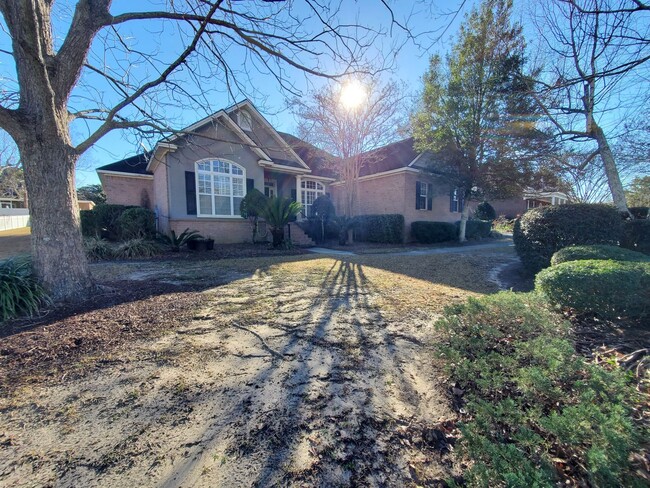 Building Photo - Southern Comfort Living: Elegant 3BR/3BA H...