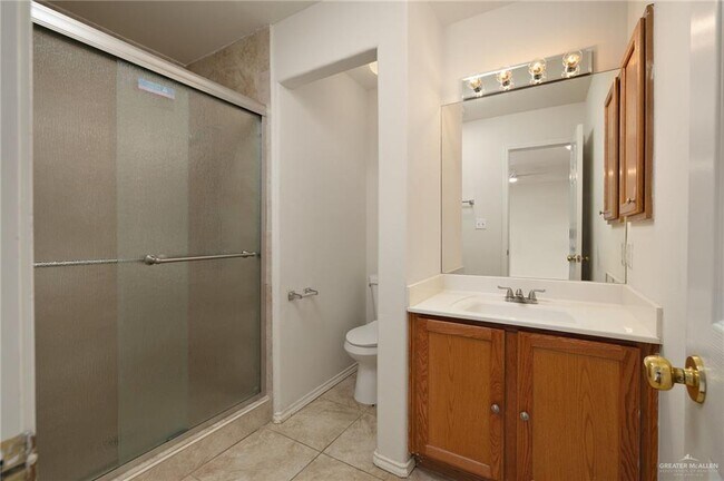 Building Photo - 3404 San Armando St